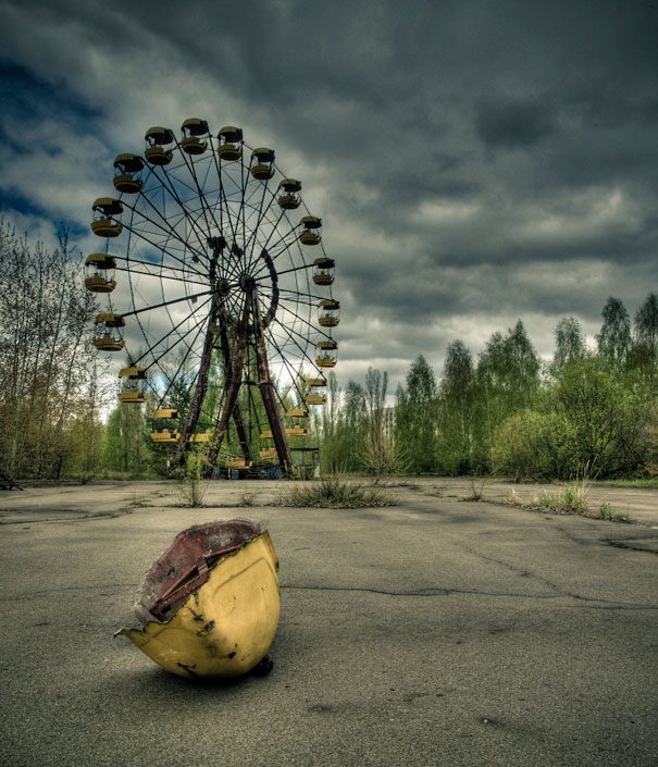 chernobyl-ruins.jpg
