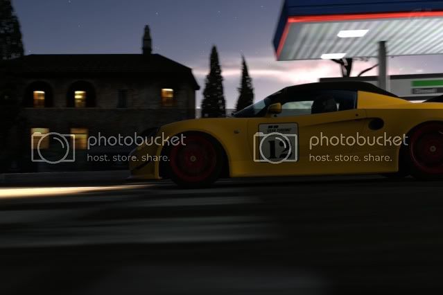 ToscanaTarmac_40-2.jpg