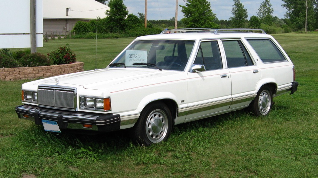 1982_Mercury_Cougar_GS_wagon.jpg