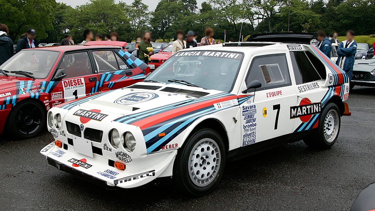 Lancia_Delta_S4_005.JPG