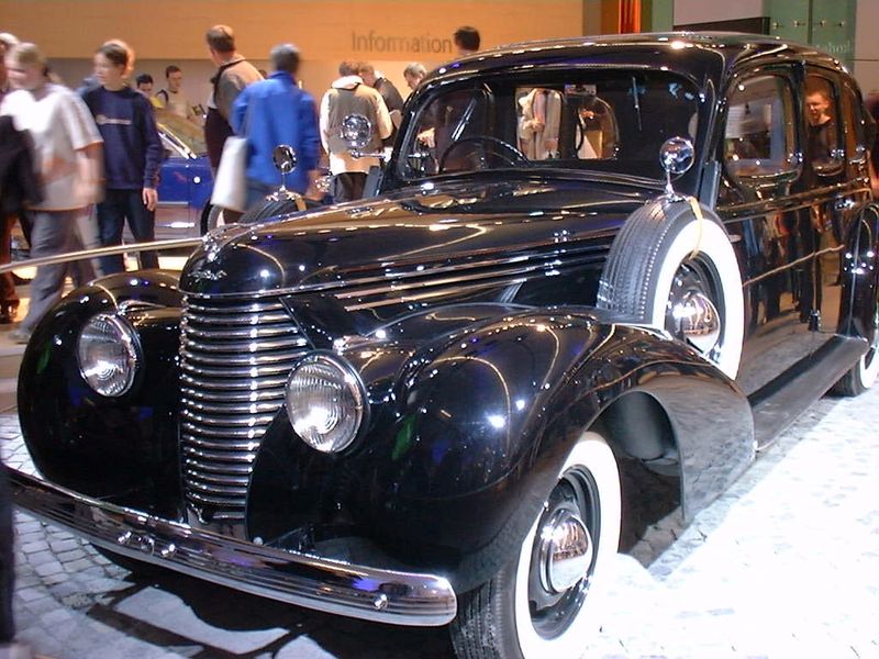 800px-SkodaSuperB.jpg
