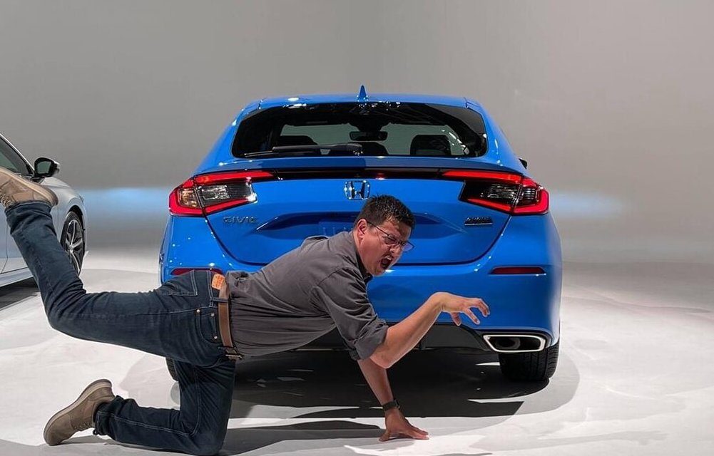 2022-honda-civic-hatchback-rear-revealed-jpeg.221980