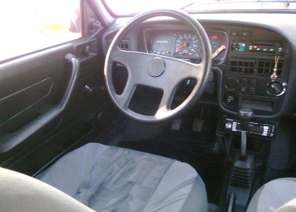 Indoor-Autoabdeckung passend für Dacia 1310 Berlina 1979-2003