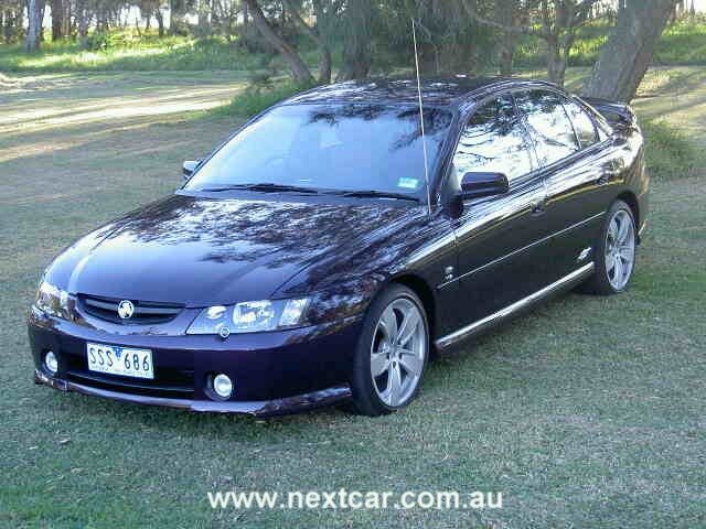 i.holden.commodore.VYII.ss.JPG