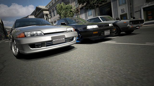 6877509219_4647bb903c_z.jpg