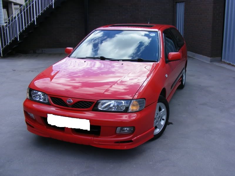 Nissan_Almera_1999_Front.jpg