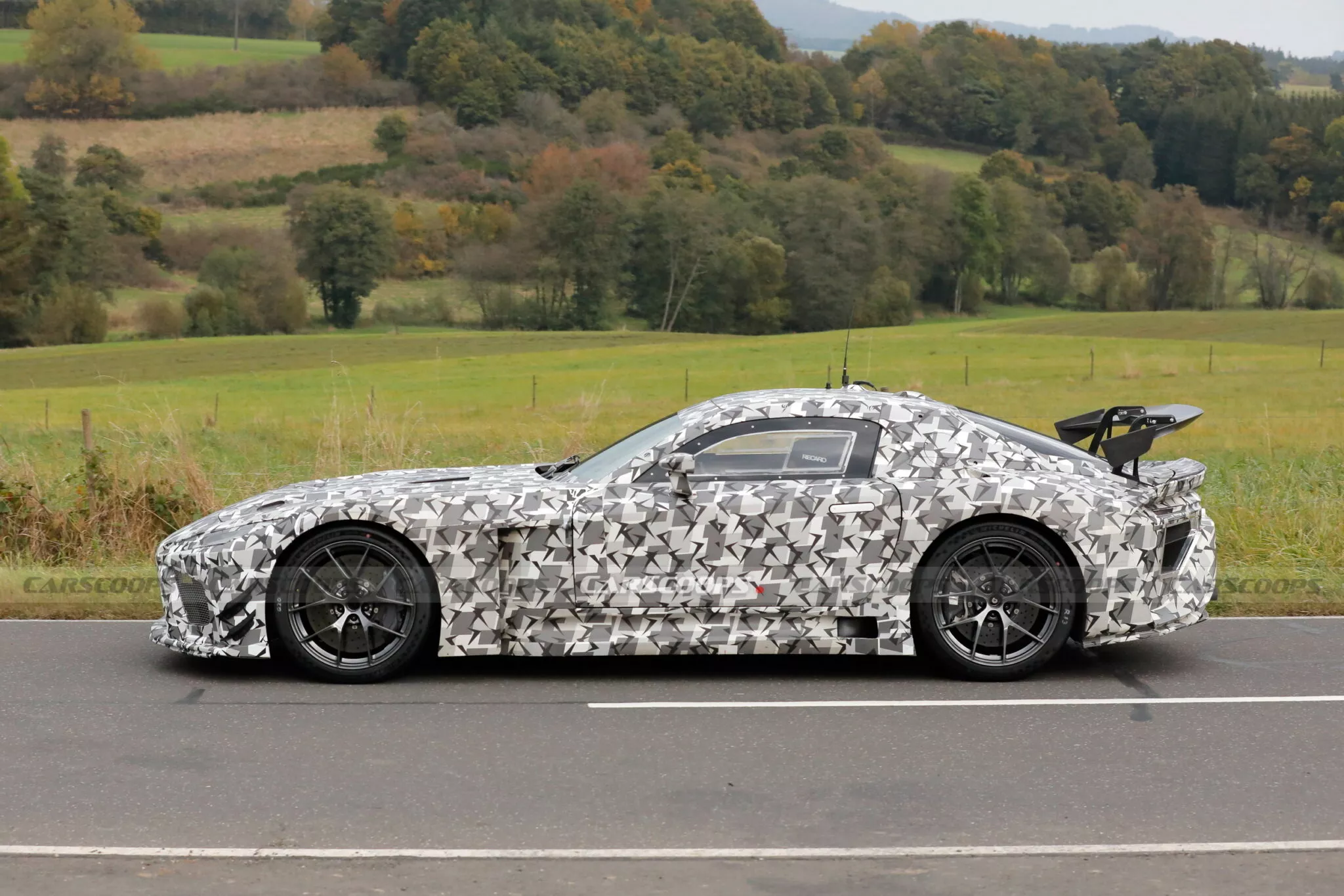 Lexus-LF-R-Scoop-7-2048x1366.webp