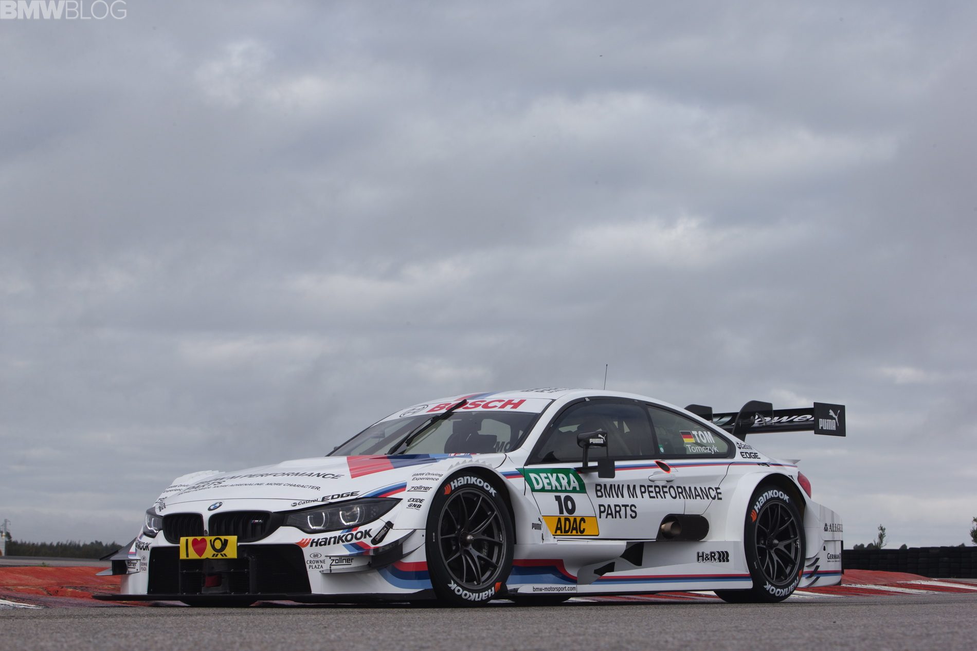 bmw-m4-dtm-04.jpg