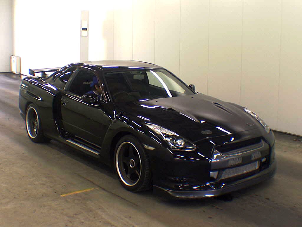 nissan-gtr-r34-r35-front.jpg
