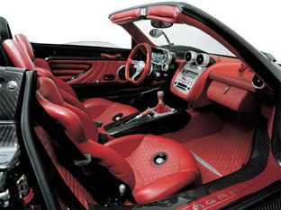 Pagani-Zonda-F-Roadster-interior.jpg
