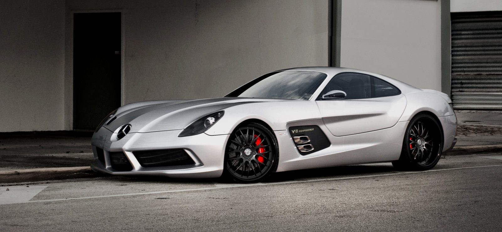 Mercedes_Benz_Stirling_Moss_by_Peak_Design.jpg