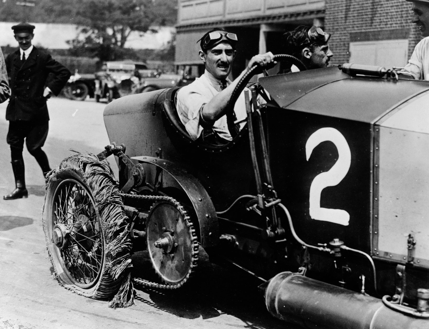Chitty-Bang-Bang-101.jpg