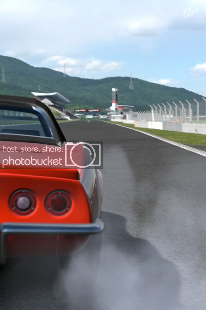 FujiSpeedwayF_8.jpg