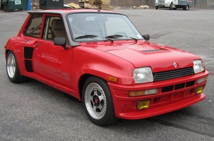 1984RenaultR5_01_700.jpg
