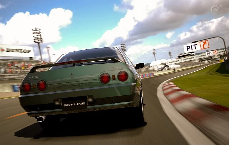 GT5_1302_GrnSkyline1.jpg