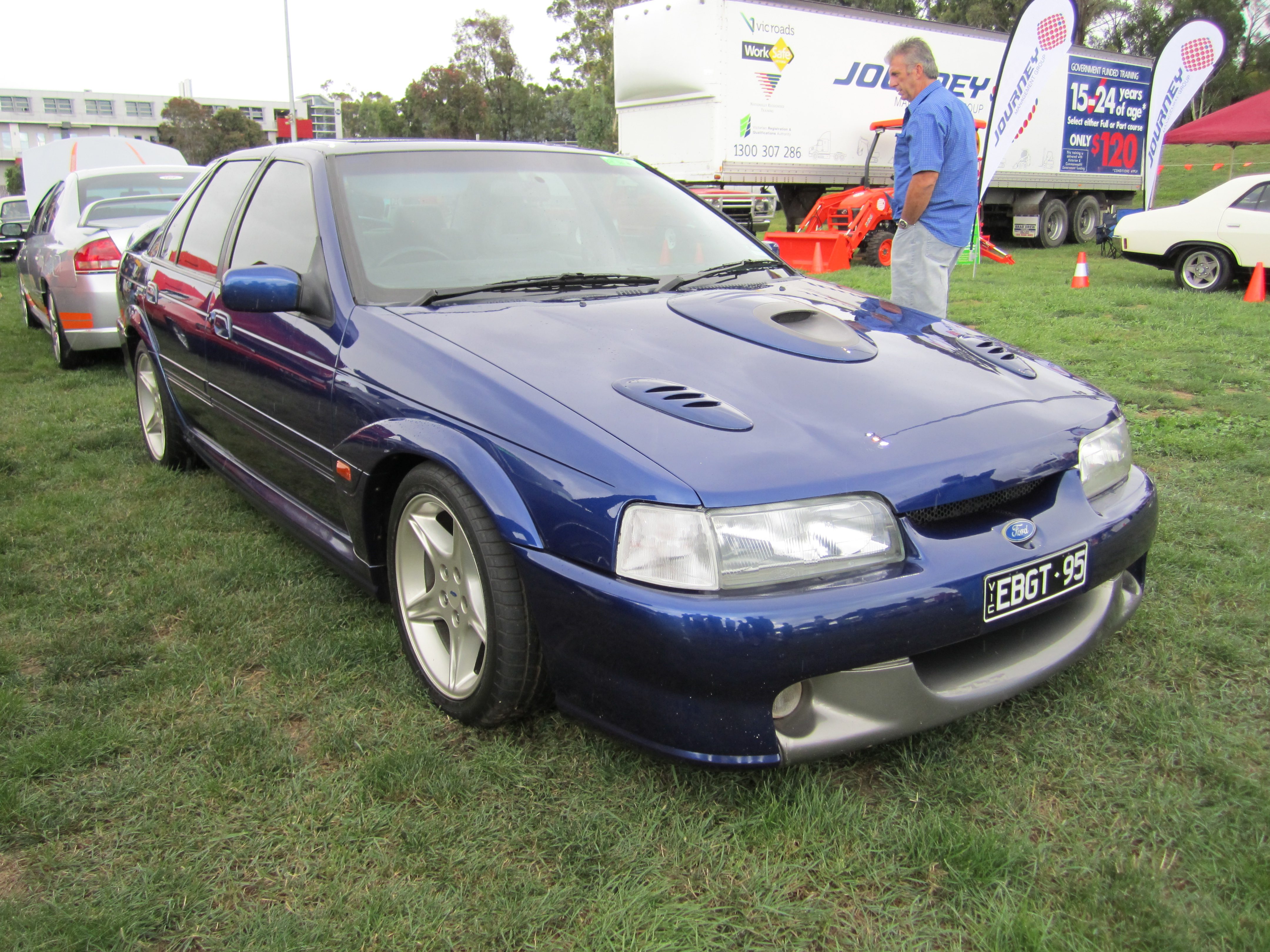 Ford_Falcon_EB_GT_Cobalt_Blue.jpg