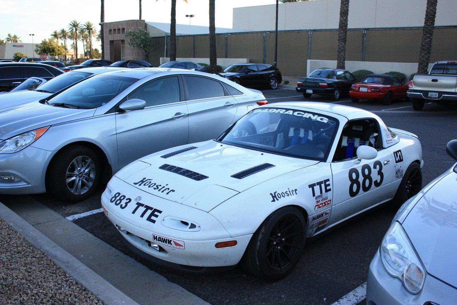 14497515233_f8d28e99b7_h.jpg