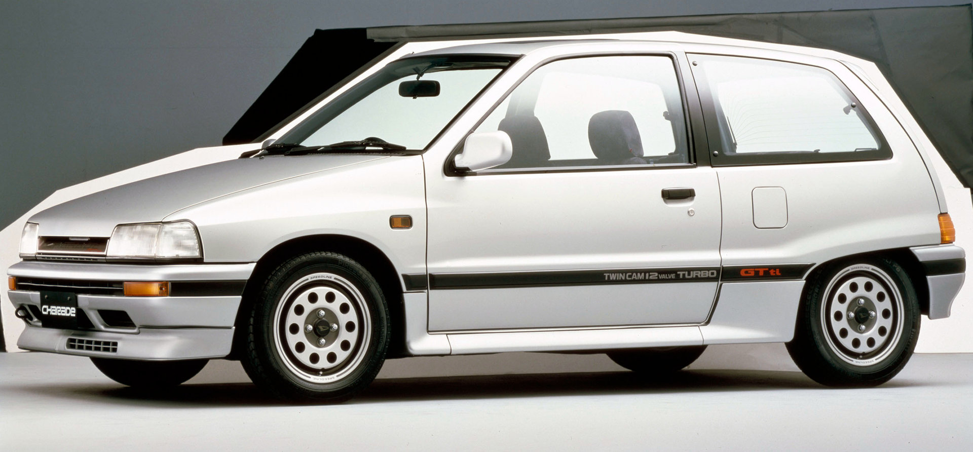 daihatsu-charade-gtti-1.jpg
