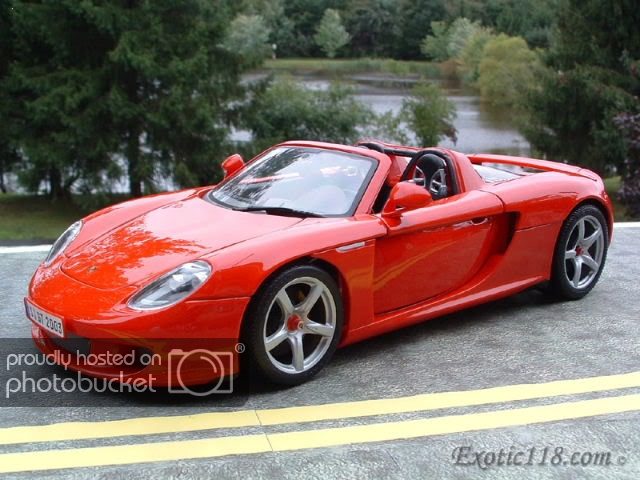 PorscheCarreraGT-02.jpg