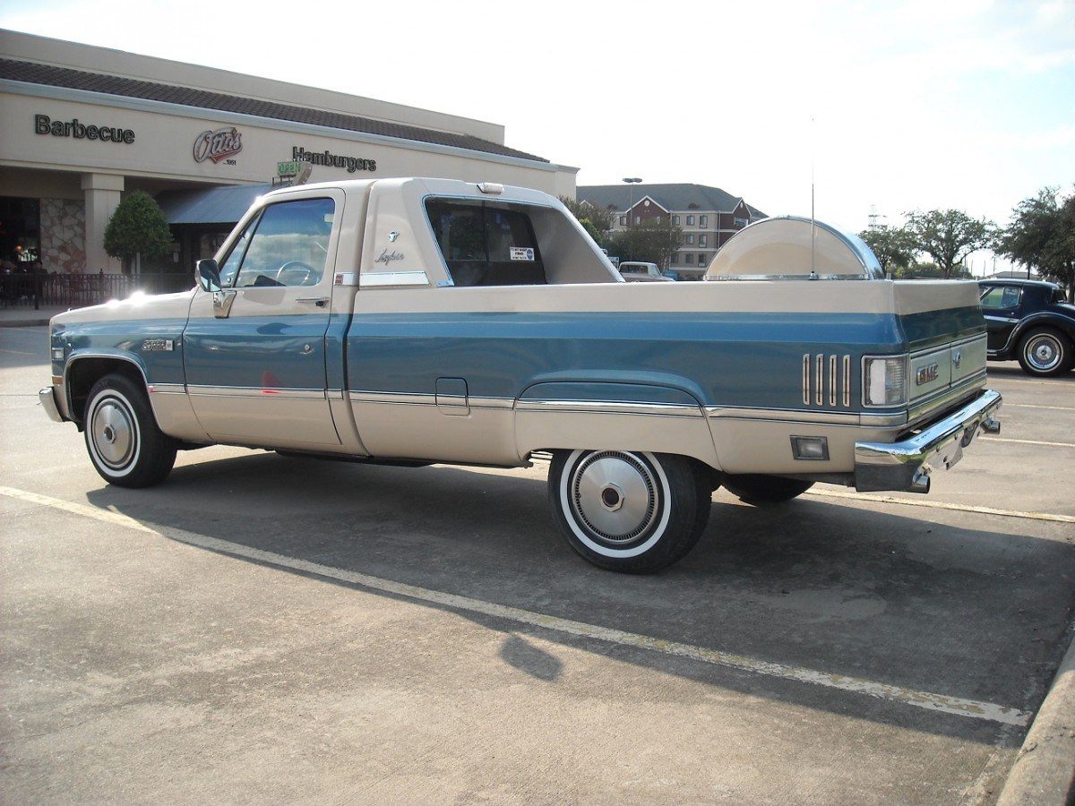 GMC-1986-at-Ottos-1-Copy.jpg