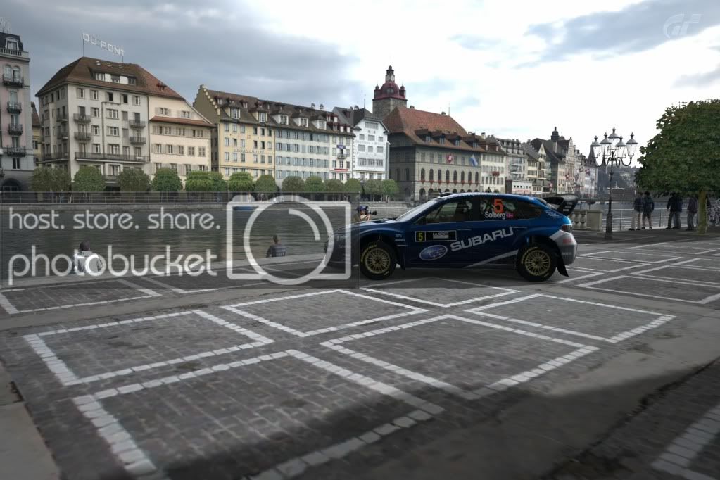 Lucerne-ChapelBridge_1.jpg