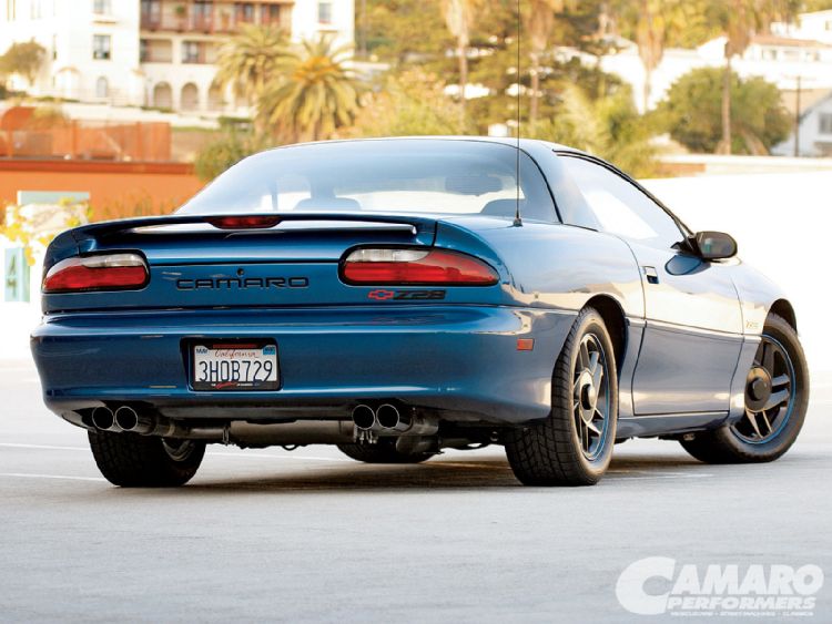 1994-chevrolet-camaro-z28-rear-back.jpg