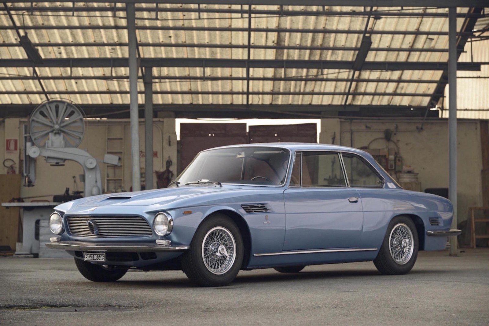 Iso-Rivolta-IR-300-1600x1067.jpg