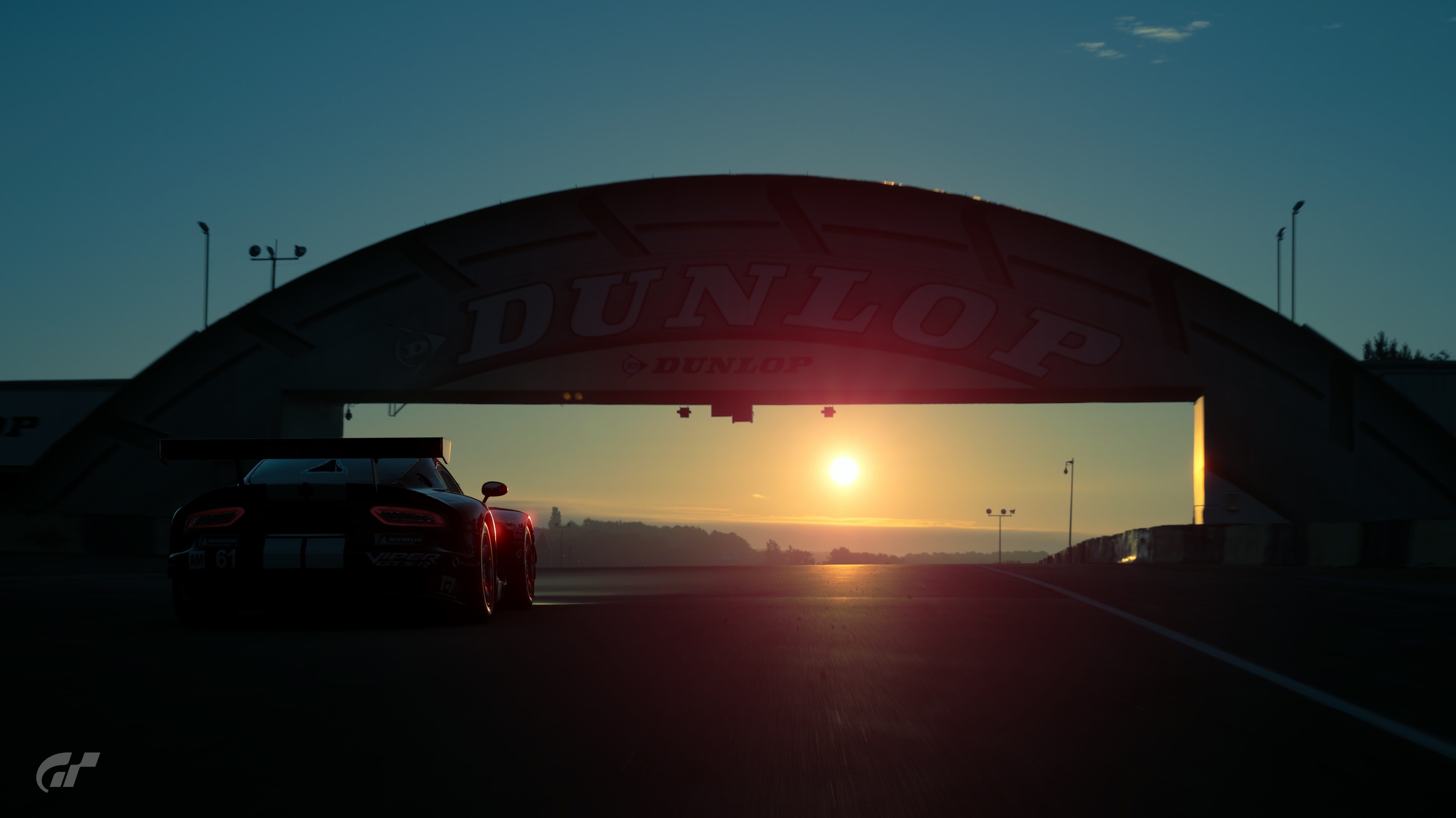 lm2411.jpg