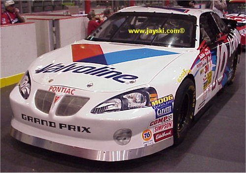 10valvoline-lfront.jpg