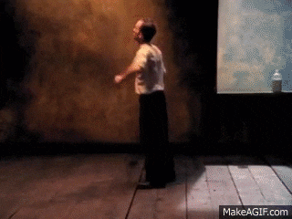 V4mCK9.gif