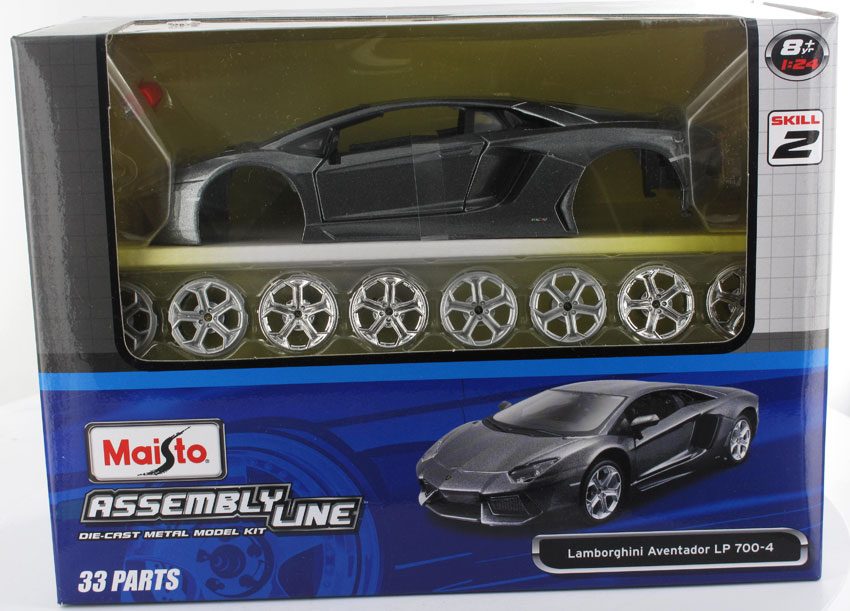 maisto_aventador_assembly_line_box.jpg