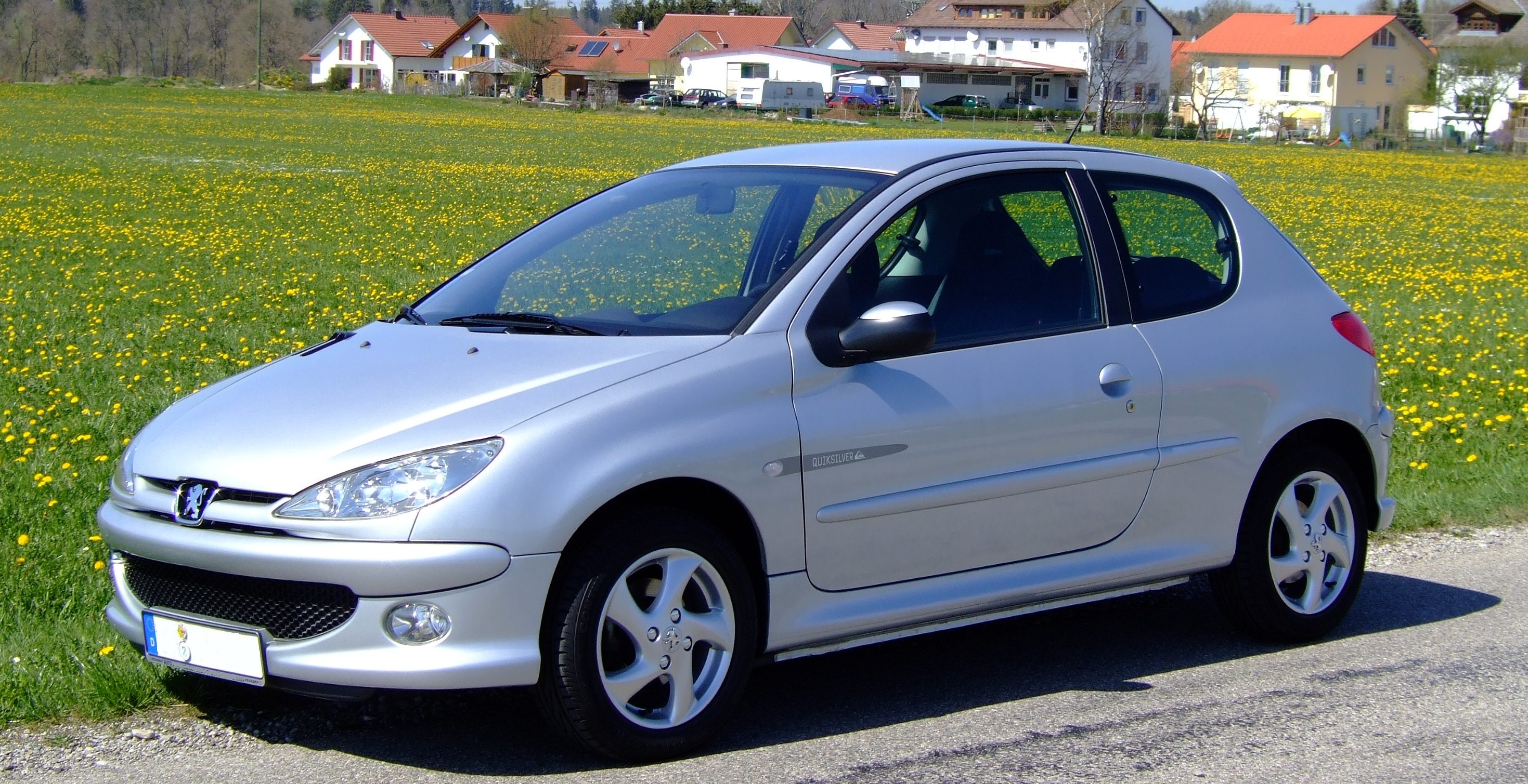Peugeot_206_Quicksilver_90.jpg