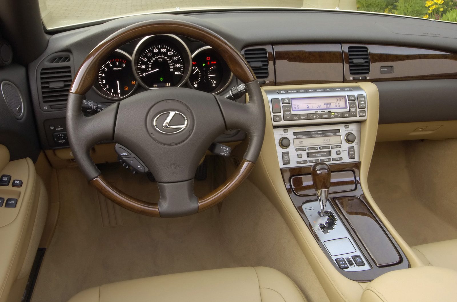 279-lexus-sc-430-2009.jpg