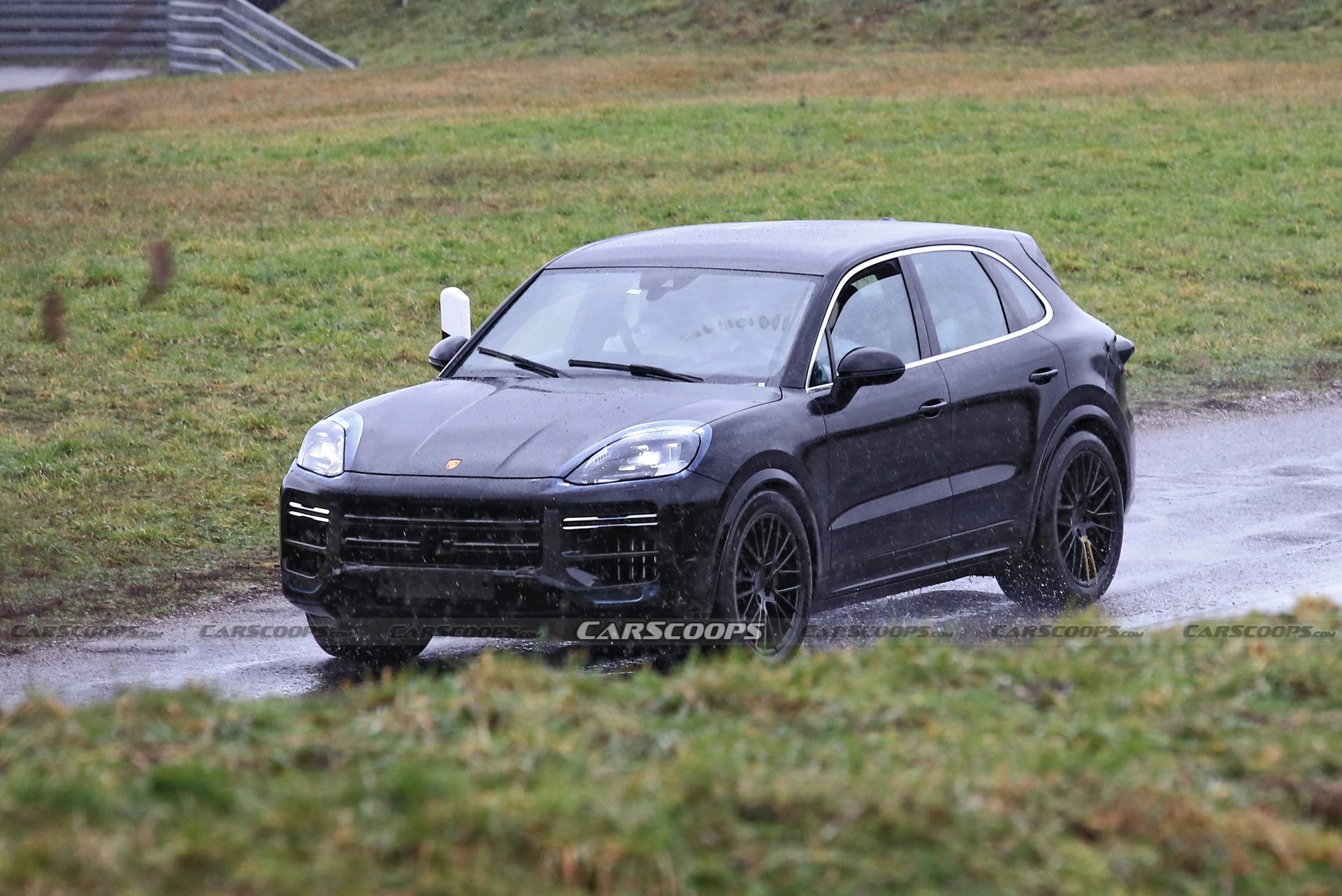 2022-porsche-cayenne-facelift-3.jpg