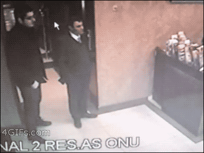 NjcuY4j.gif