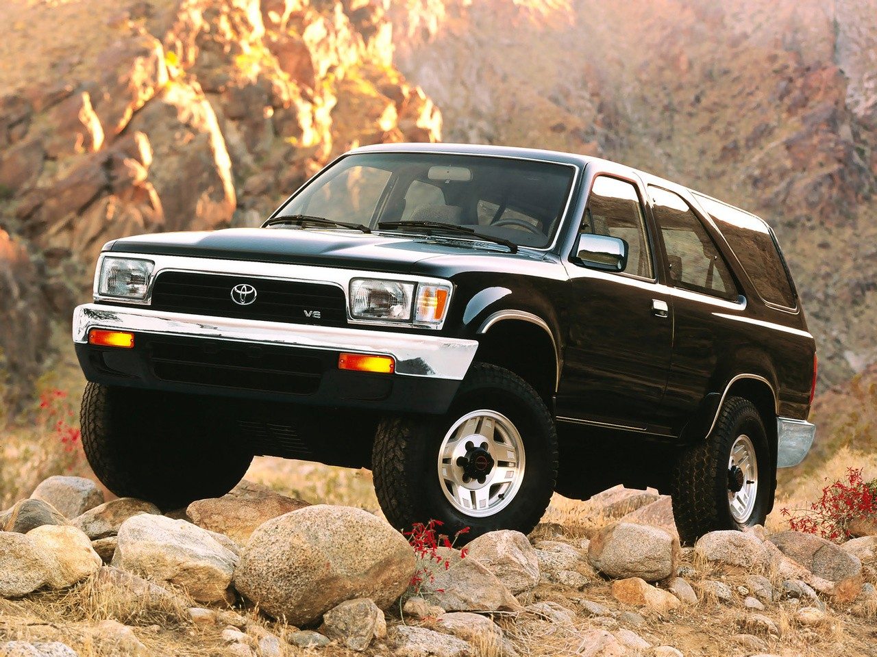 TOYOTA-4Runner-3564_11.jpg