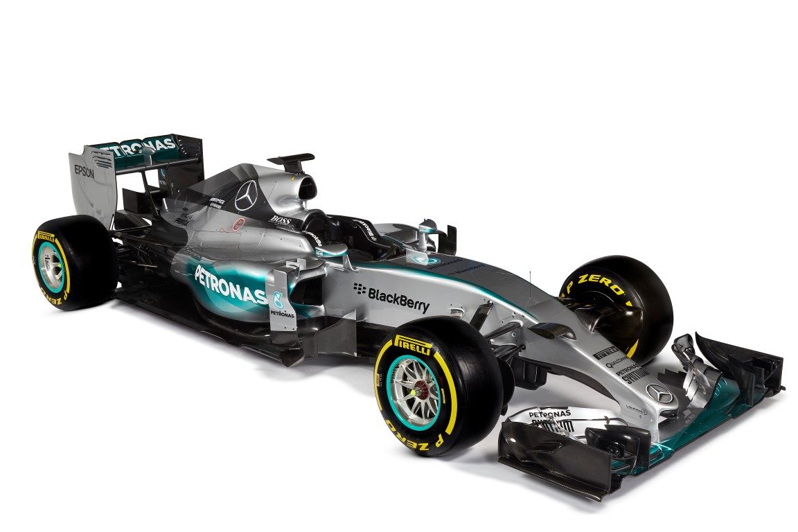 f1_w06_hybrid_studio_04-Medium.jpg