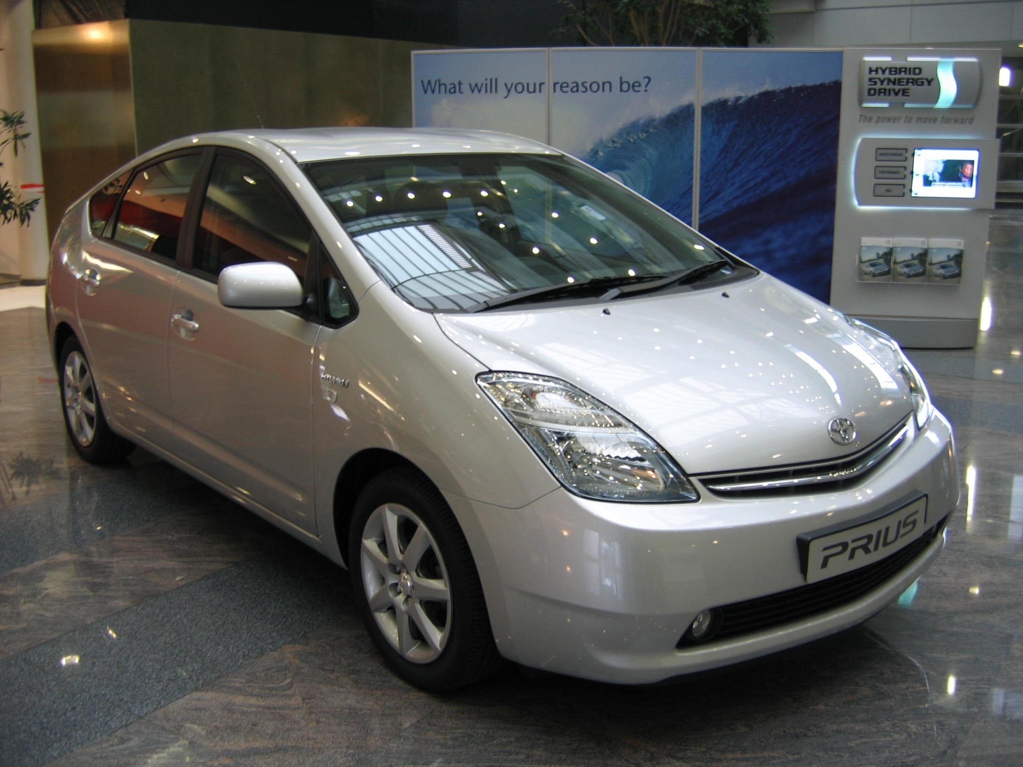 Toyota_Prius.2.JPG