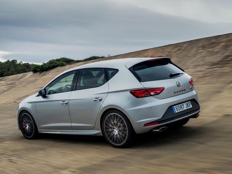 cupra_290_011-L.jpg