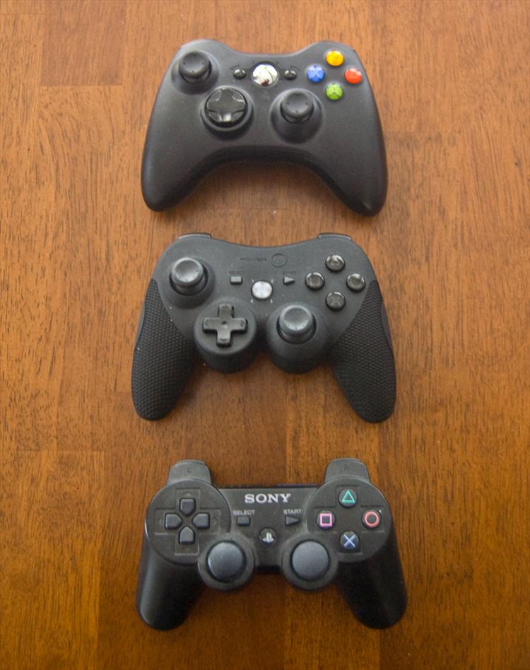 threecontrollers.jpg