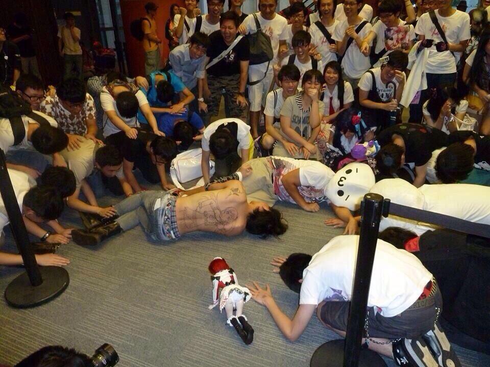 BqwBogrCQAAn05-.jpg:large