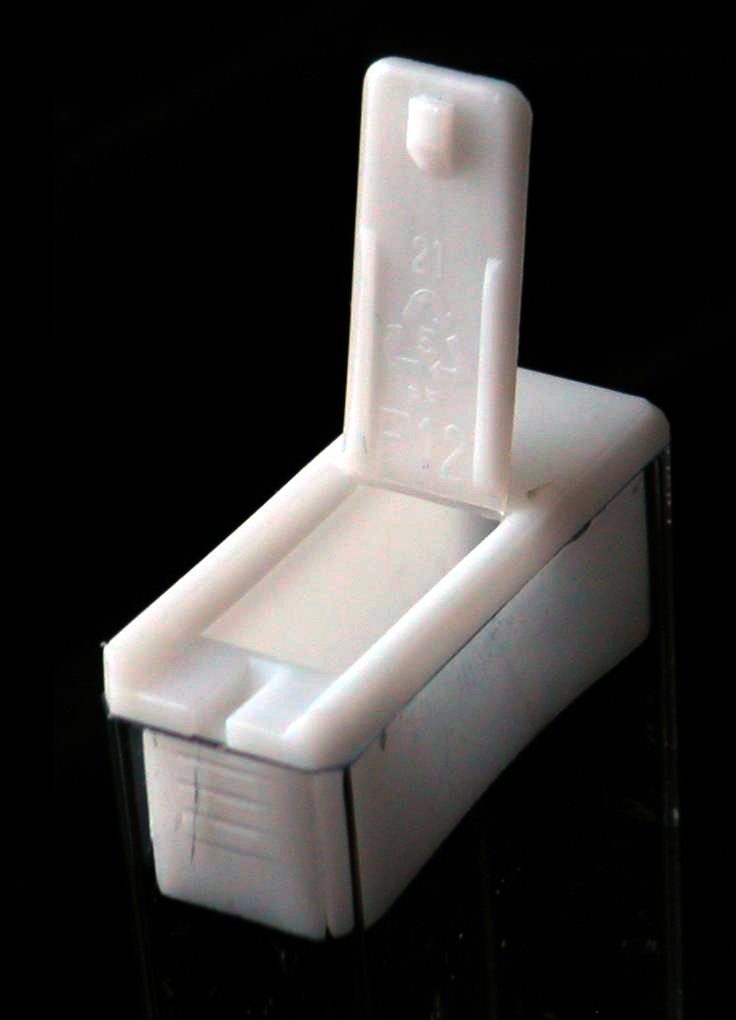 Mint_box_polypropylene_lid.JPG