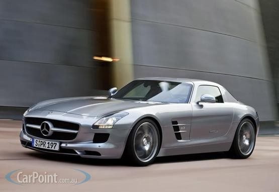 03-2010-sls-amg-leakage.jpg