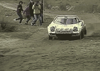 tumblr_mseee9I4Fs1rxobalo2_r1_400.gif