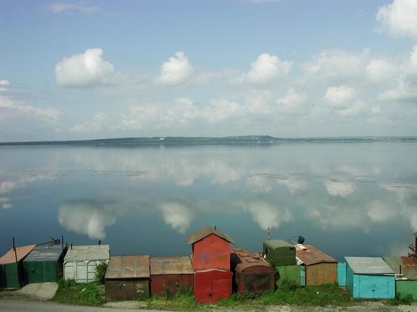 x_8579c032.jpg