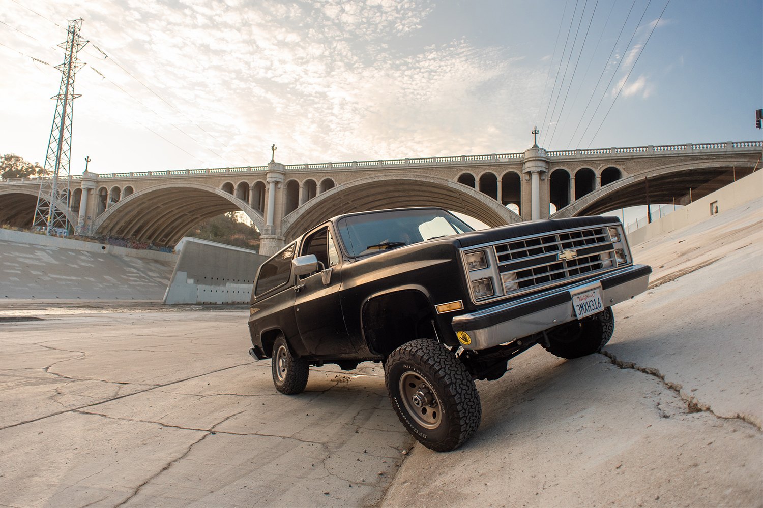 vintage-chevy-k5-blazer.jpg