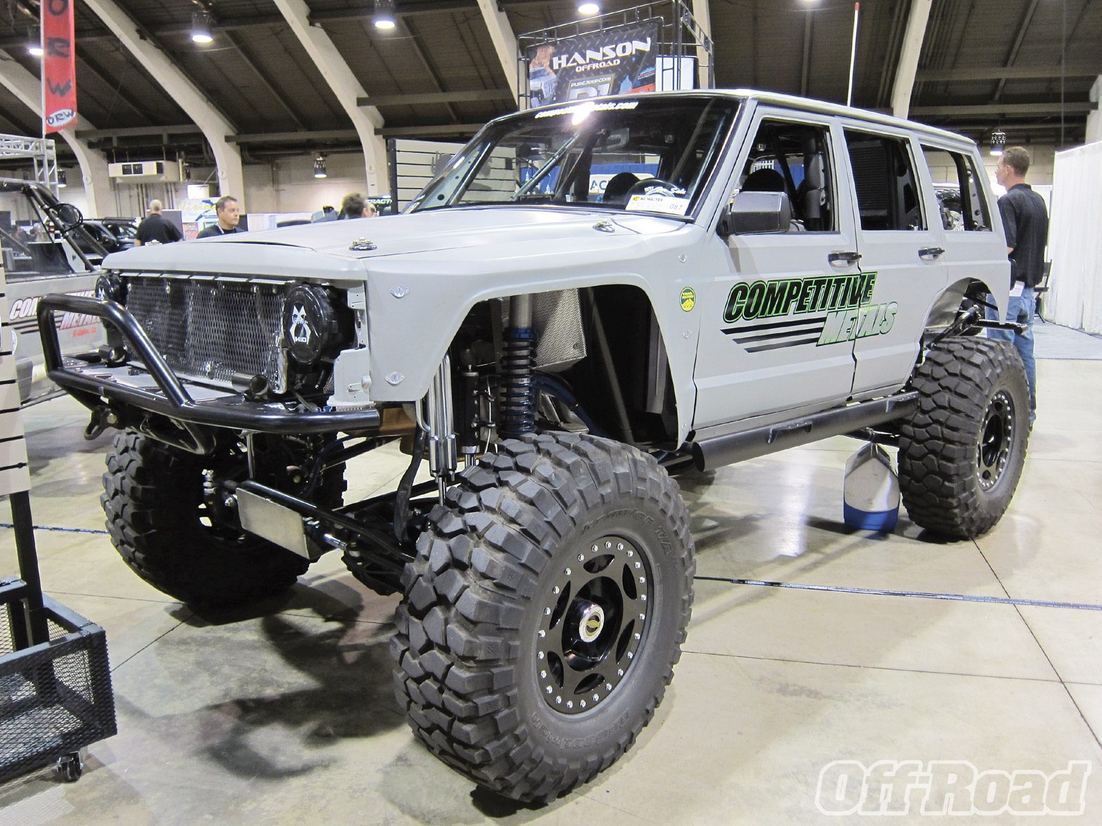 1102or_31_+off_road_expo_2010+custom_jeep_cherokee.jpg