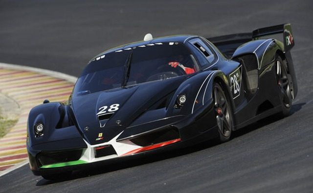 Ferrari_FXX_28_02.jpg
