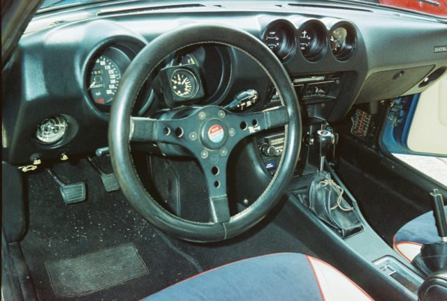 111637741677_3.jpg