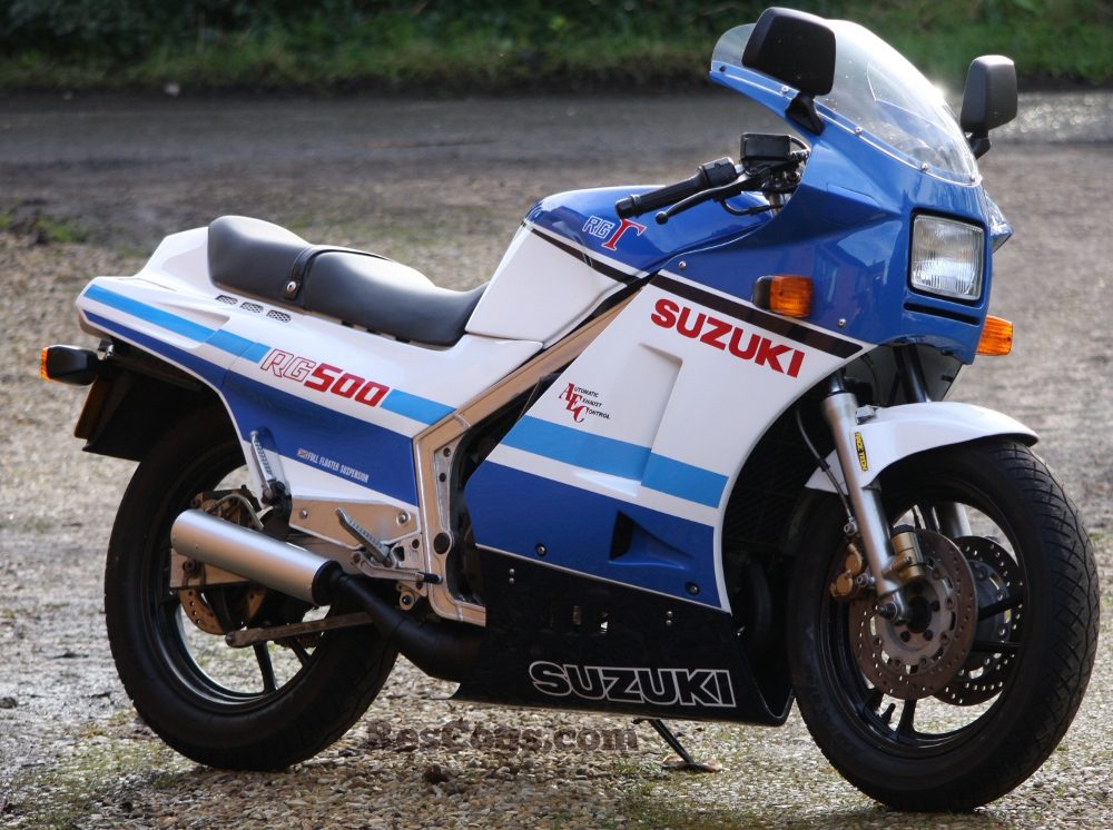 Suzuki-RG500-Gamma-Side.jpg